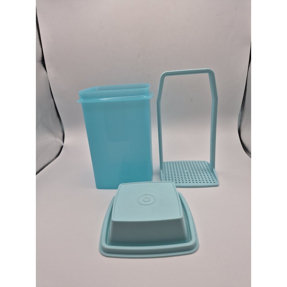 Tupperware Pick A Deli Container 2L lift up strainer Pickle Keeper Light Teal
